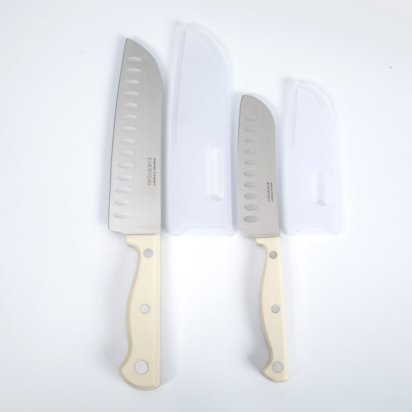 JUEGO DE 2 CUCHILLOS SANTOKU DE 12.7 CM Y 17.8 CM DE ACERO INOXIDABLE Y MANGO DE PLASTICO CREMA MARCA MARTHA STEWART EVERYDAY COLECCIÓN KESWICK