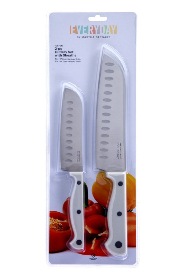 JUEGO DE 2 CUCHILLOS SANTOKU DE 12.7 CM Y 17.8 CM DE ACERO INOXIDABLE Y MANGO DE PLASTICO CREMA MARCA MARTHA STEWART EVERYDAY COLECCIÓN KESWICK