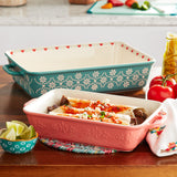 JUEGO DE 2 FUENTES RECTANGULAR DE CERAMICA MARCA PIONEER WOMAN COLECCION SWEET ROMANCE